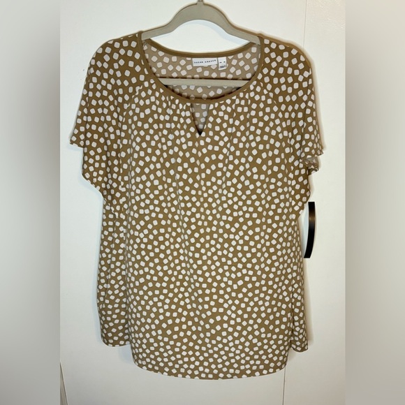 Women’s Susan Graver Liquid Knit Flutter Sleeve Camel & White Colored Top XL - Picture 1 of 4
